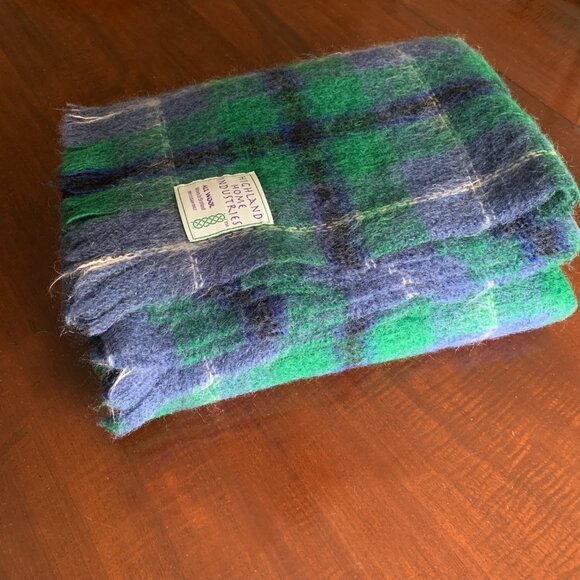 Vintage Scottish Wool Throw Blanket – Blue & Green Tartan - Picture 6 of 7